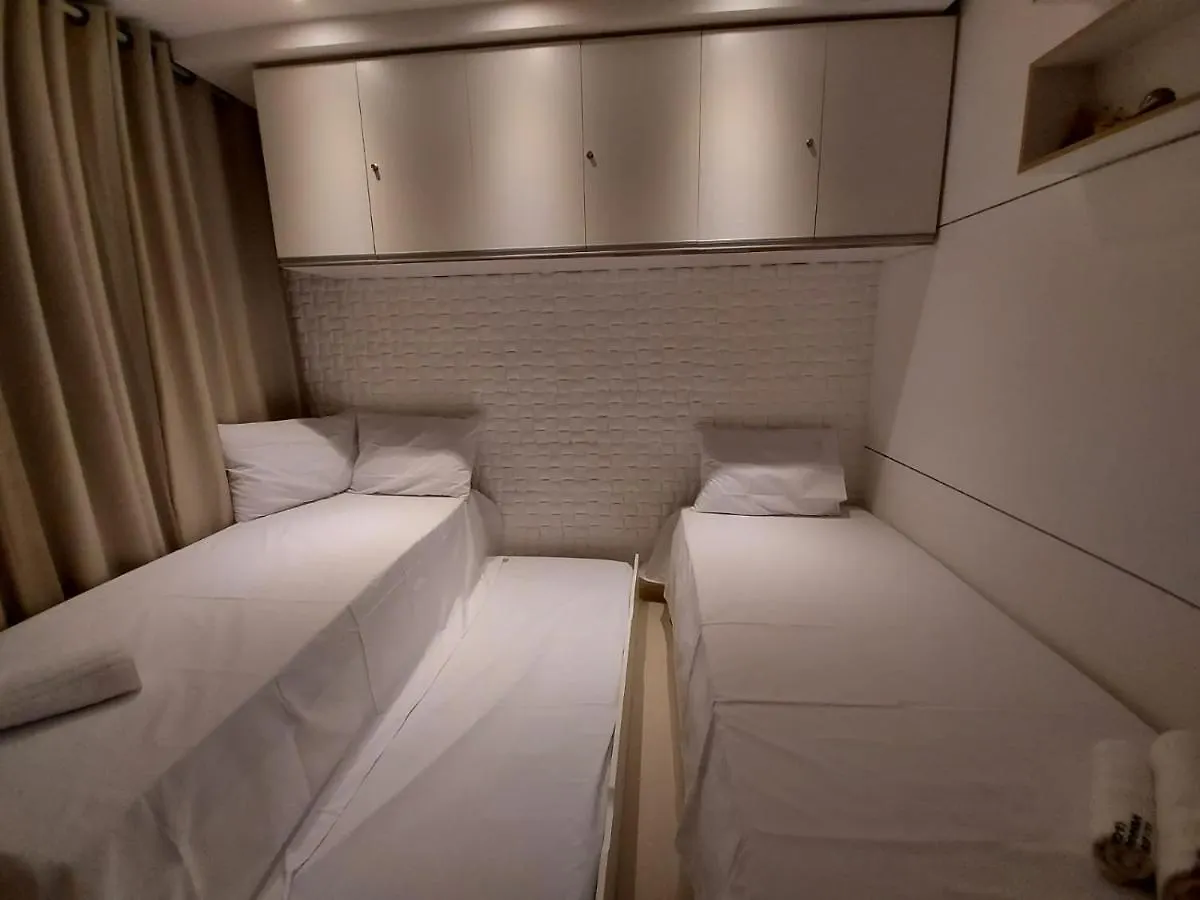 Excelente E Bem Montado Apartamento 2 Quartos, 150 Mts Da Praia Porto Seguro 0*,  Brezilya